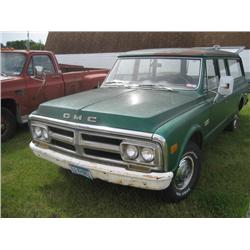 1972 GMC Suburban