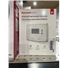 Image 2 : Honeywell RTH221B Programmable Thermostat