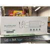 Image 2 : Electric Heating Pad with Digital Controller