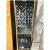 Image 4 : Danson Decor 5.6ft Light-Up Willow Tree, 400 LED
