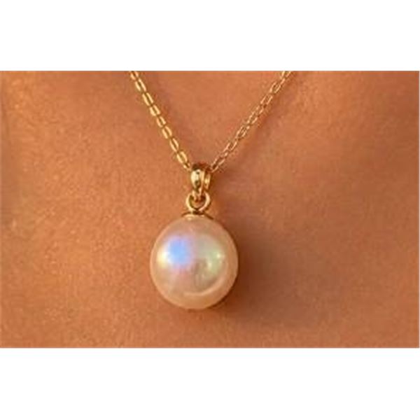 $150, 14kpeg, gold plated bail pearl.pendant, retail value $150