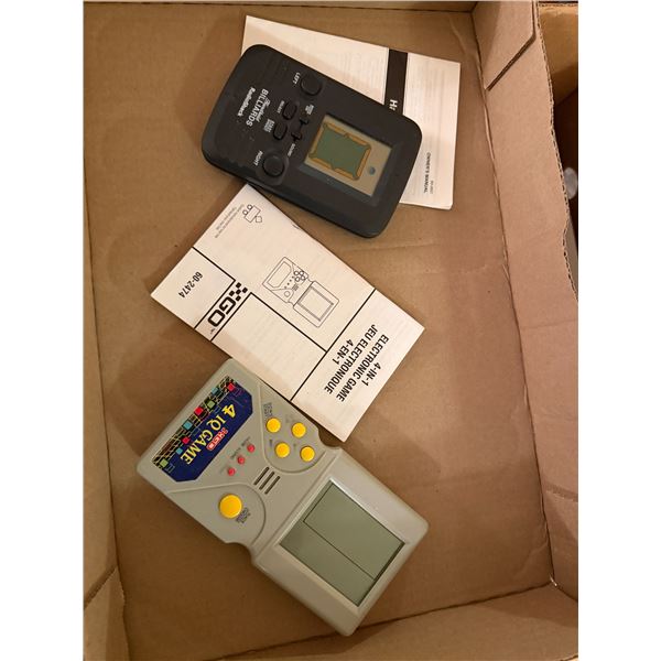 4 IQ game billiards handheld games