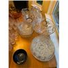 Image 2 : Crystal, serving bowls, etc.