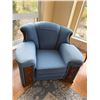 Image 1 : Arm chair42" wide
