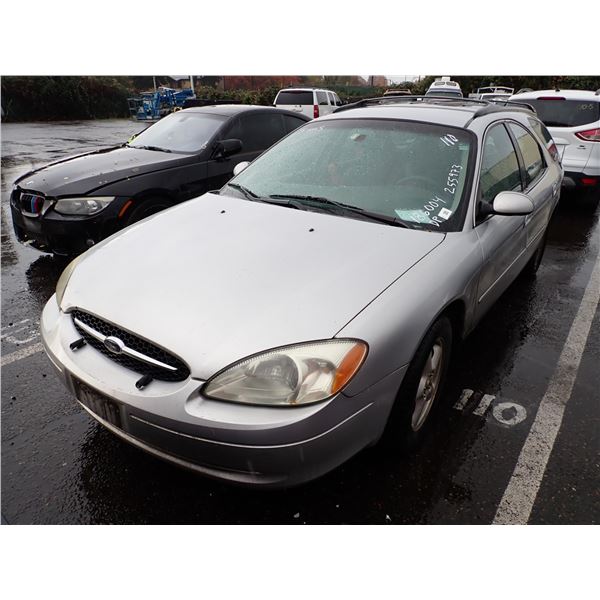 2002 Ford Taurus