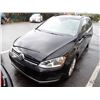 Image 1 : 2016 Volkswagen Golf SportWagen