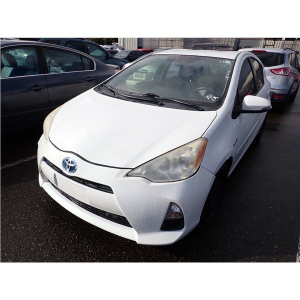 2013 Toyota Prius c