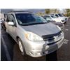 Image 2 : 2004 Toyota Sienna
