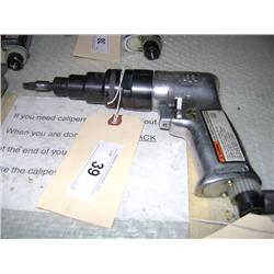 INGERSOLL-RAND 371 REVERSIBLE SCREWDRIVER PNEUMATIC