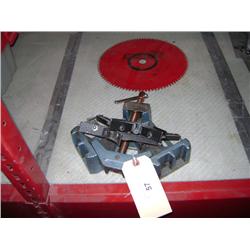 MACHINE TOOL VISE AND SAW BRACKET