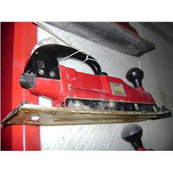 CENTRAL PNEUMATIC AIR STRAIGHT LINE SANDER