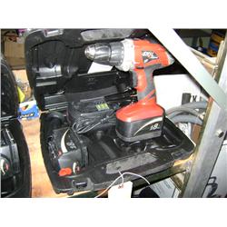 SKIL DRIVE 18 VOLT DRILL W/ CHARGER