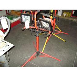 HUSKY 1000 WATT PORTABLE LIGHT