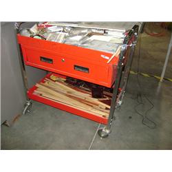 CASTERED TOOL CART OF METAL