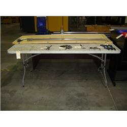 POLY 6' FOLDING TABLE