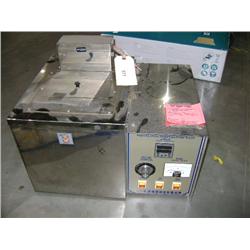 HUNG TA INSTRUMENTS DEFLECTION TEMPERATURE BATH