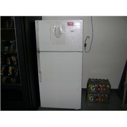 GE SELECT REFRIGERATOR/FREEZER