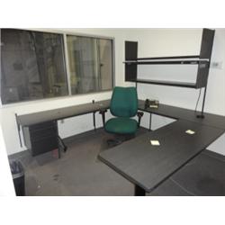 MODULAR OFFICE SYSTEM DESK