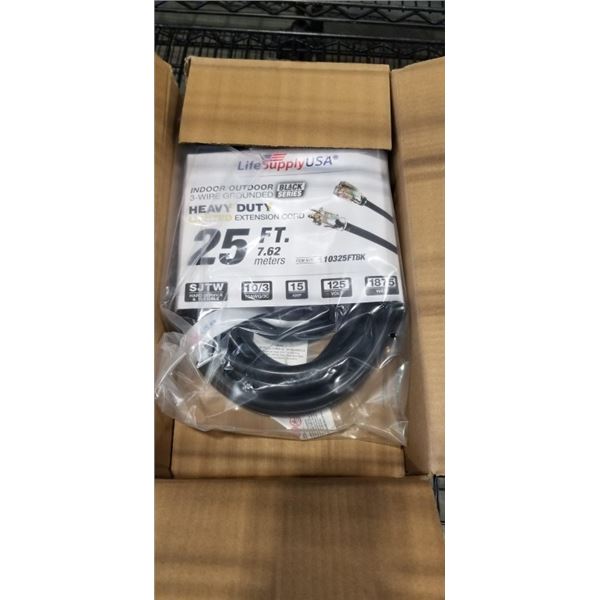 HEAVY DUTY 25 FT LIGHTED INDOOR / OUTDOOR 3-WIRE GROUNDED BLACK  EXTENSION CORD. 10AWG/3C