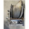 Image 3 : MANUAL TRAILER/BOAT WINCH