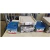Image 2 : 5 TUBS OF SCREWS AND FASTENERS