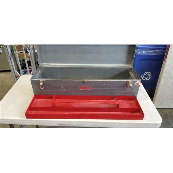 VINTAGE SEARS CRAFTSMAN TOOL BOX, EMPTY AND CLEAN