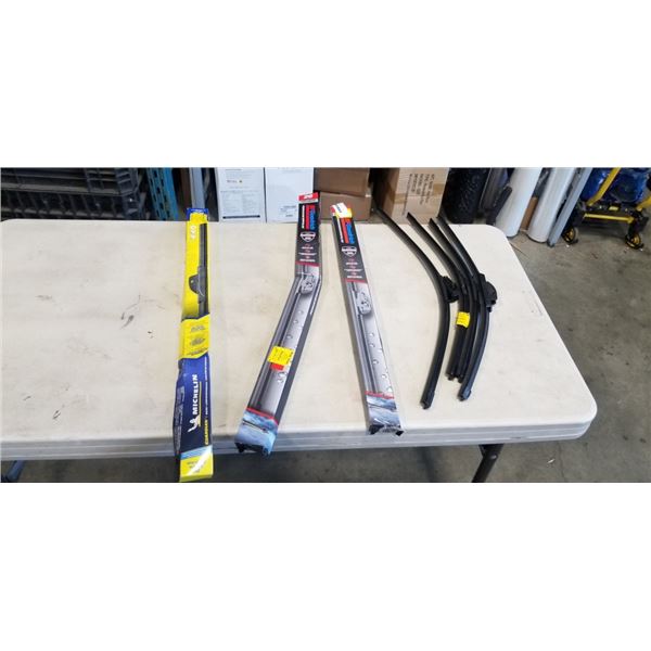 BUNDLE OF AS NEW WIPER BLADES