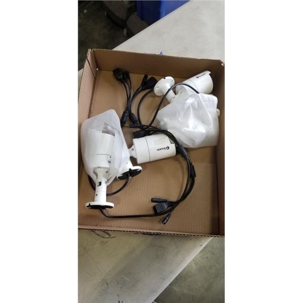 3 NEW  SWANN SECURITY CAMERAS