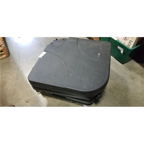 4 PIECE FILLABLE PATIO UMBRELLA BASE