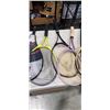 Image 3 : 6 TENNIS RACKETS AND 2 CASES