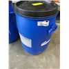 Image 2 : 2 50 LITRE FOOD GRADE PLASTIC DRUMS WITH LIDS