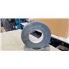 Image 3 : 5 NEW ROLLS OF TUCT TAPE