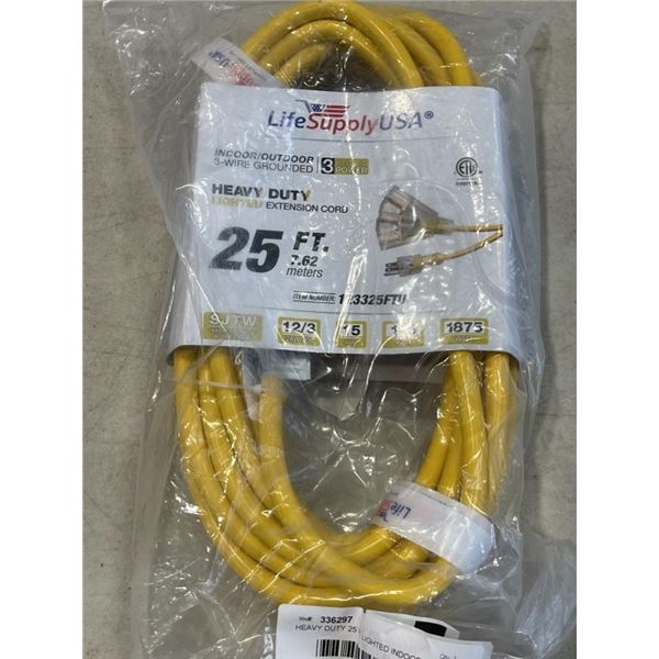 HEAVY DUTY 25 FT LIGHTED INDOOR / OUTDOOR 3-WIRE GROUNDED YELLOW 3 OUTLET EXTENSION CORD. 12AWG/3C