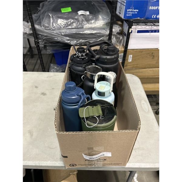 LOT OF ASSORTED WATER BOTTLES