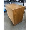 Image 4 : ROLLING OAK CABINET