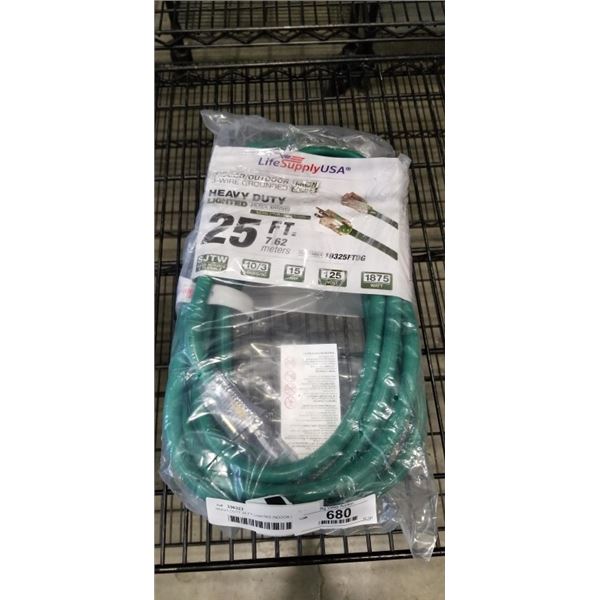 HEAVY DUTY 25 FT LIGHTED INDOOR / OUTDOOR 3-WIRE GROUNDED GREEN  EXTENSION CORD. 10AWG/3C