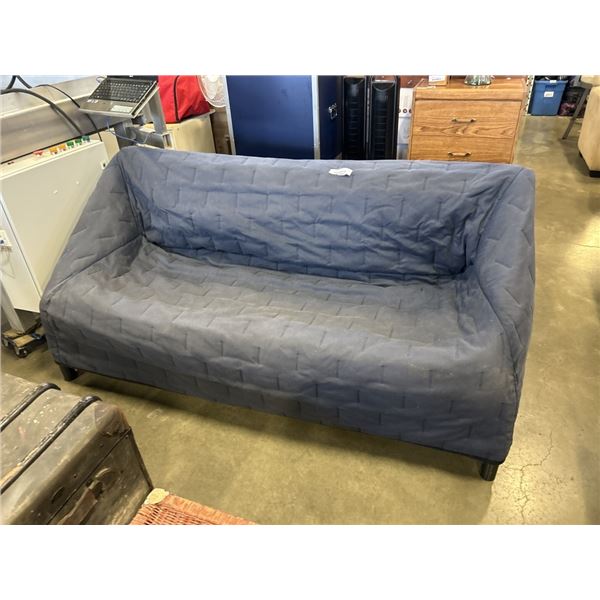 WHITE TUFTED LOVESEAT WITH COVER
