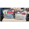 Image 1 : 2 BAGS OF BEDDING