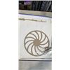 Image 3 : THE ALL PAPER CLOCK