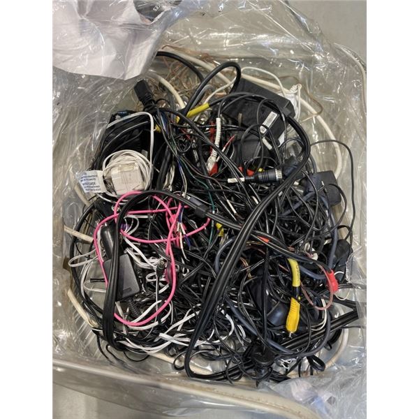 BAG OF ELECTRONIC CABLES
