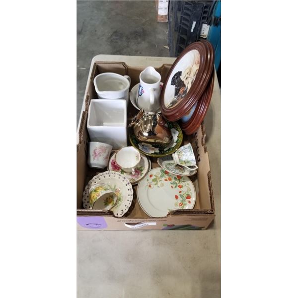 TRAY OF ANTIQUES AND COLLECTIBLES, INLCUDING TEA CUPS AND SAUCERS, PLATES ETC