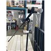 Image 2 : MICROPHONE STAND WITH MIC