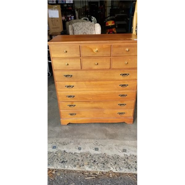 KROEHLER SOLID WALNUT 5 DRAWER HIGHBOY DRESSER