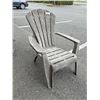 Image 3 : 3 LAWN CHAIRS AND FOLDABLE SIDE TABLE