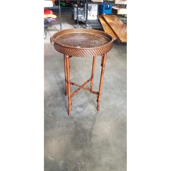 ROUND RATTAN SIDE TABLE