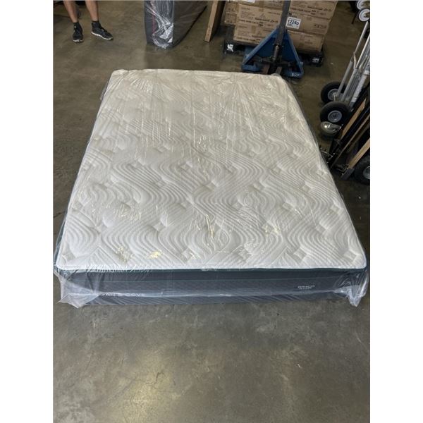AS NEW LOGAN AND COVE QUEENSIZE PINNACLE MATTRESS
