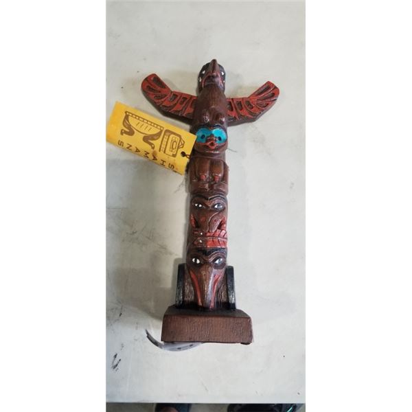THUNDERBIRD, TSONOQUA, BEAR AND RAVEN CRAFTED AND COPYWRITE BY SHAMANS, BC CANADA  12.5 INCH TALL