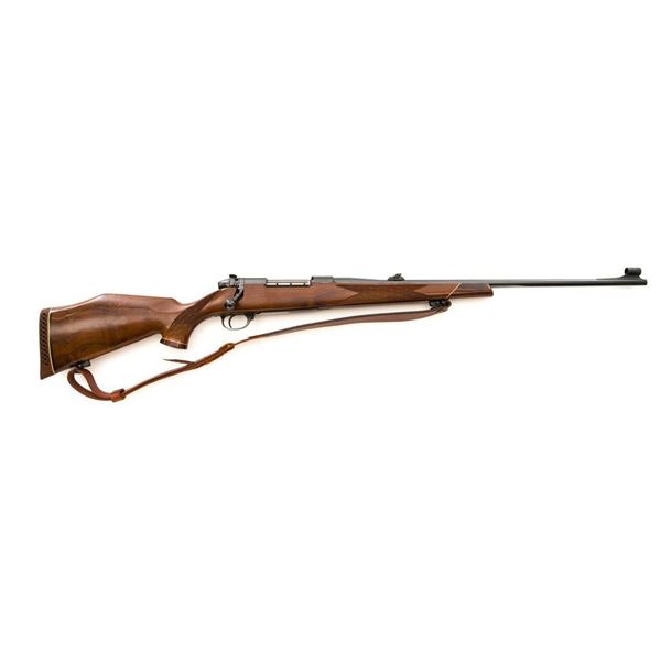 Weatherby Mark V Deluxe Bolt Action Rifle