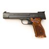 Image 10 : Smith & Wesson Model 41 Semi-Automatic Target Pistol