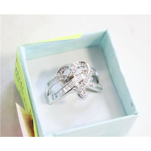 NEW HEART SHAPE GP RING SZ8